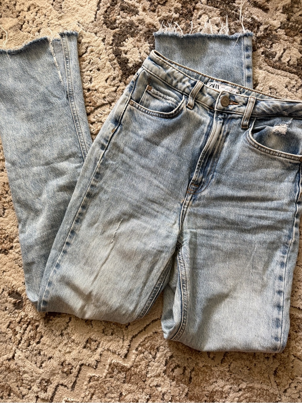 Zara Light Wash Straight-Leg Jeans